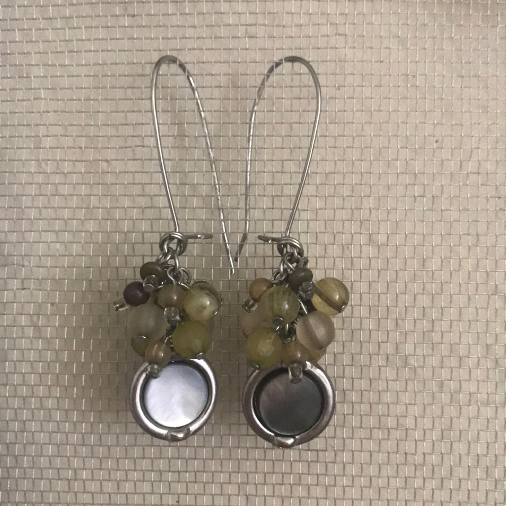 Elegant cluster dangle earrings